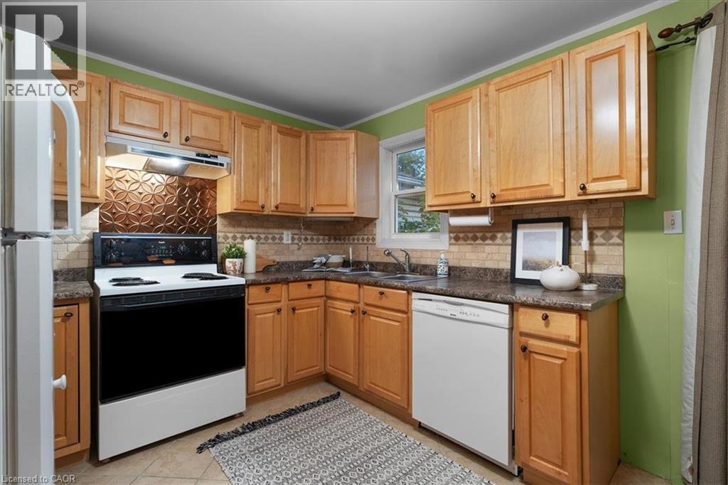 732 Tate Avenue, Hamilton, Ontario  L8H 6L7 - Photo 14 - 40774053