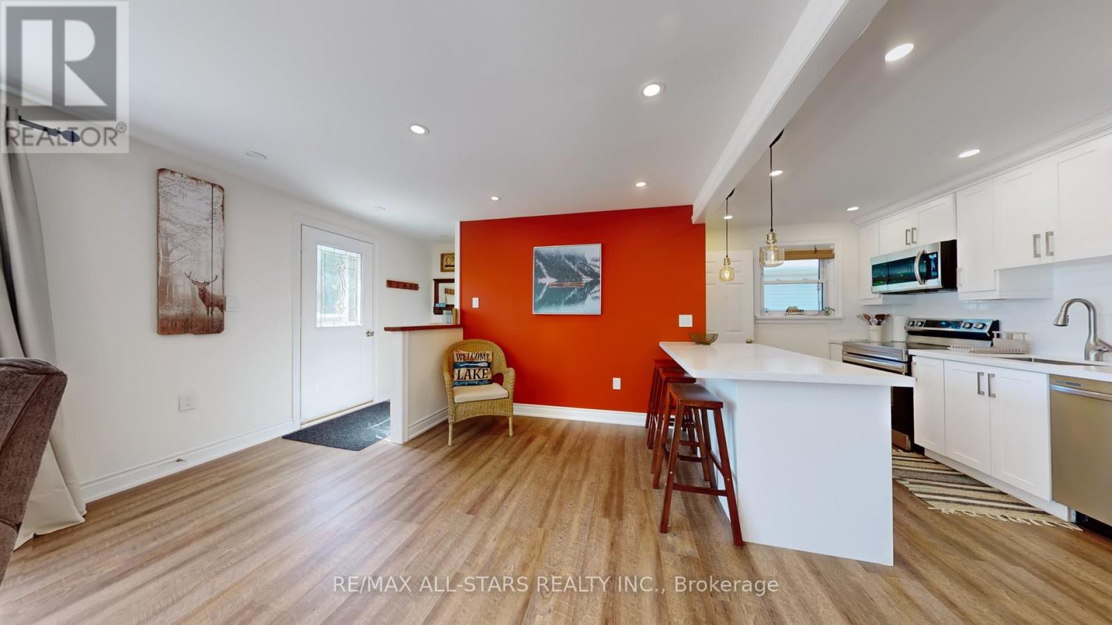 162 Queen Street, Kawartha Lakes, Ontario  K0M 1N0 - Photo 10 - X12609582