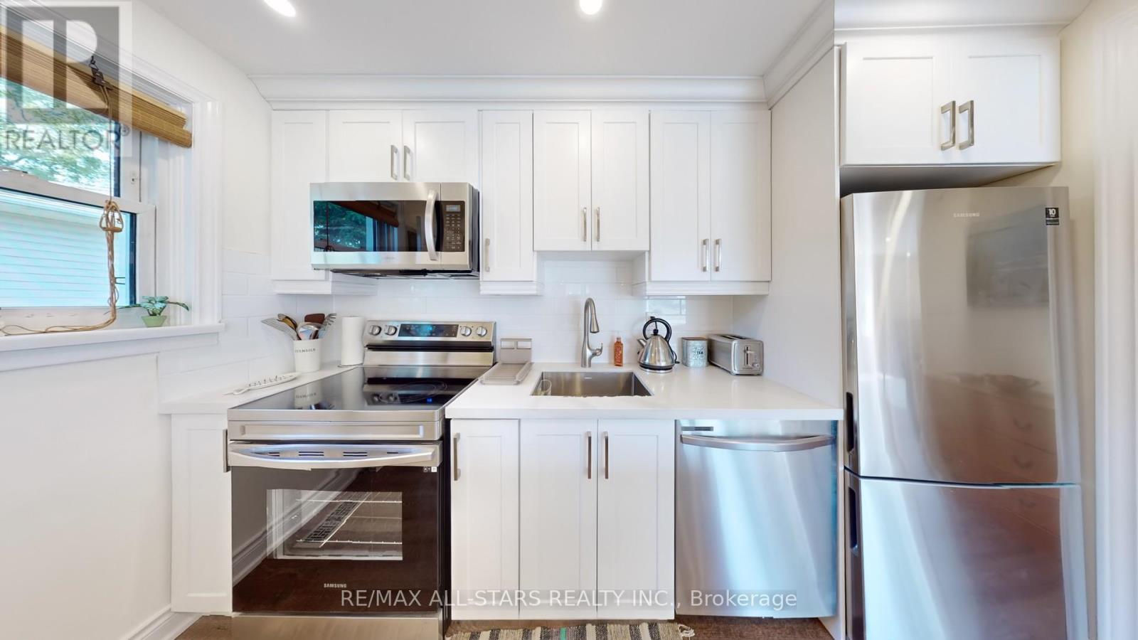 162 Queen Street, Kawartha Lakes, Ontario  K0M 1N0 - Photo 15 - X12609582