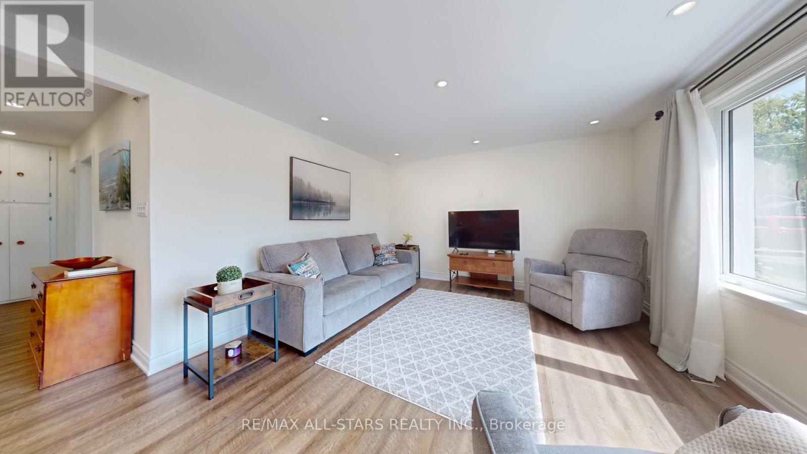 162 Queen Street, Kawartha Lakes, Ontario  K0M 1N0 - Photo 7 - X12609582