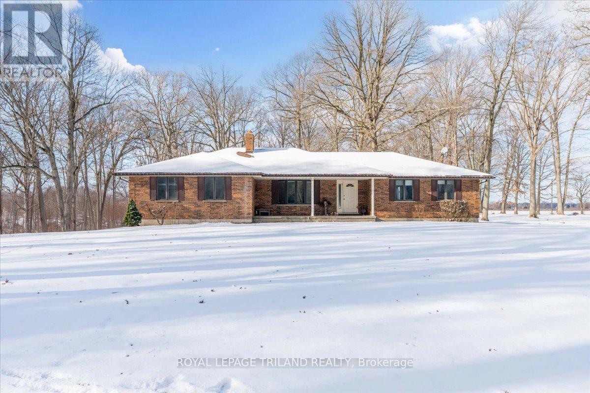 22775 Dogwood Road, Southwest Middlesex, Ontario  N0L 1Z0 - Photo 2 - X12609442