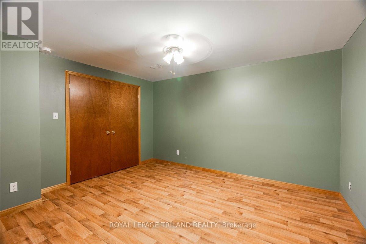 22775 Dogwood Road, Southwest Middlesex, Ontario  N0L 1Z0 - Photo 33 - X12609442