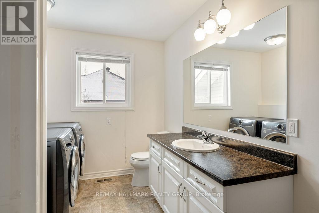 1319 Country Lane, North Dundas, Ontario  K0C 2K0 - Photo 16 - X12609384