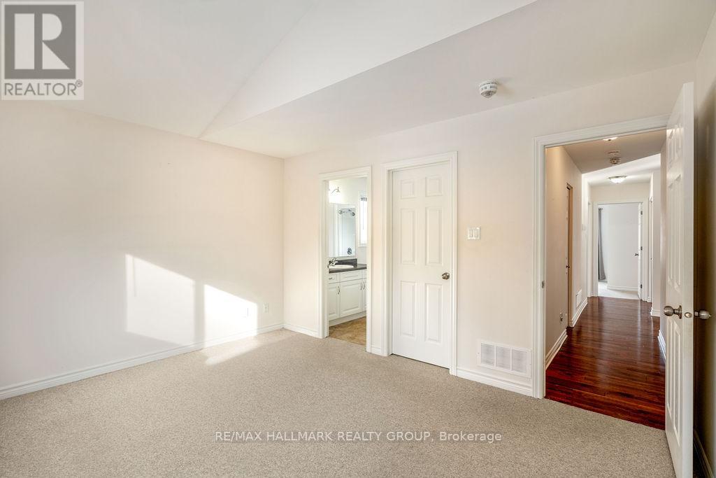 1319 Country Lane, North Dundas, Ontario  K0C 2K0 - Photo 18 - X12609384