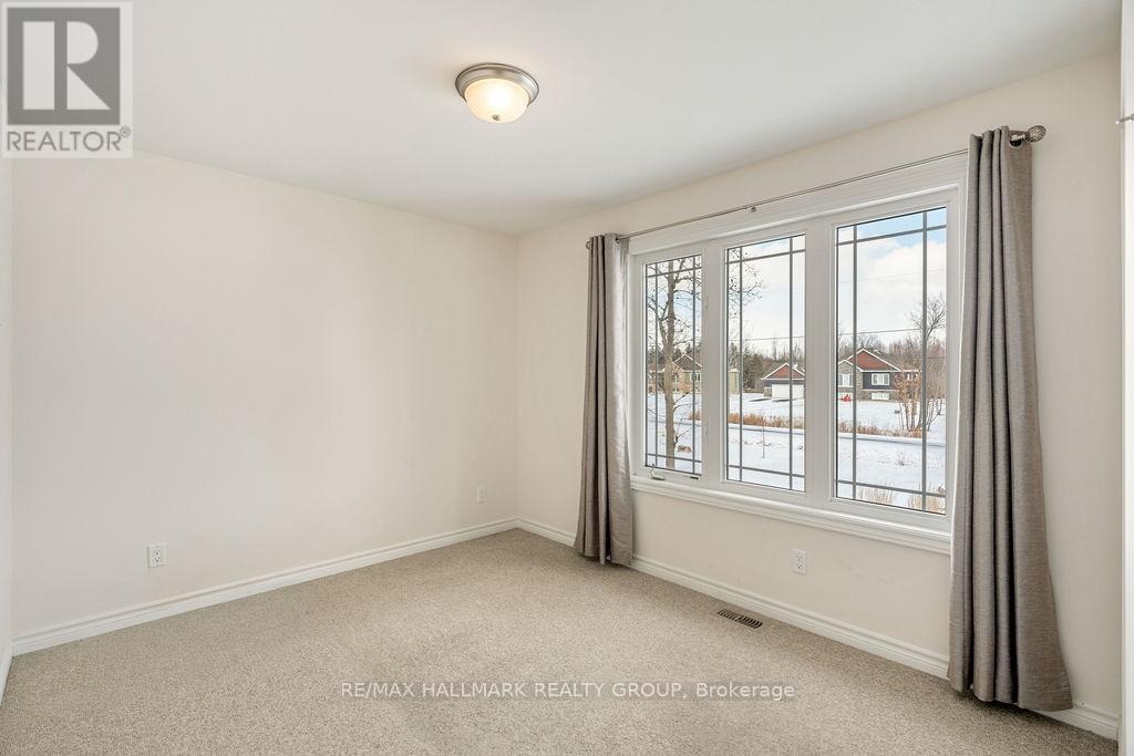 1319 Country Lane, North Dundas, Ontario  K0C 2K0 - Photo 23 - X12609384