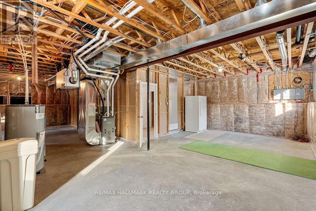 1319 Country Lane, North Dundas, Ontario  K0C 2K0 - Photo 32 - X12609384