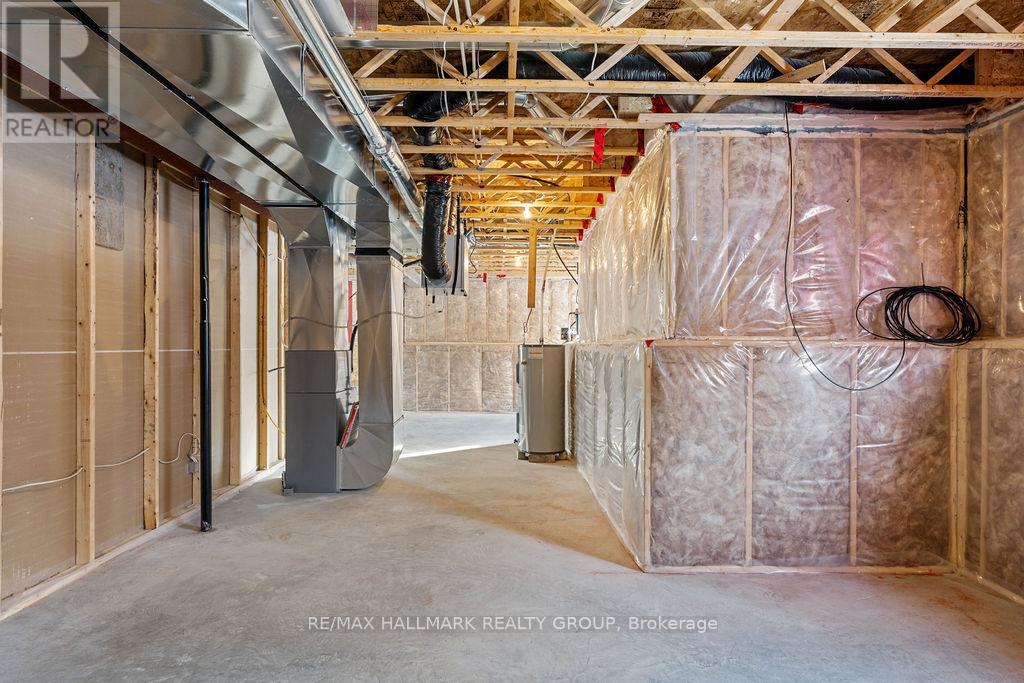 1319 Country Lane, North Dundas, Ontario  K0C 2K0 - Photo 33 - X12609384