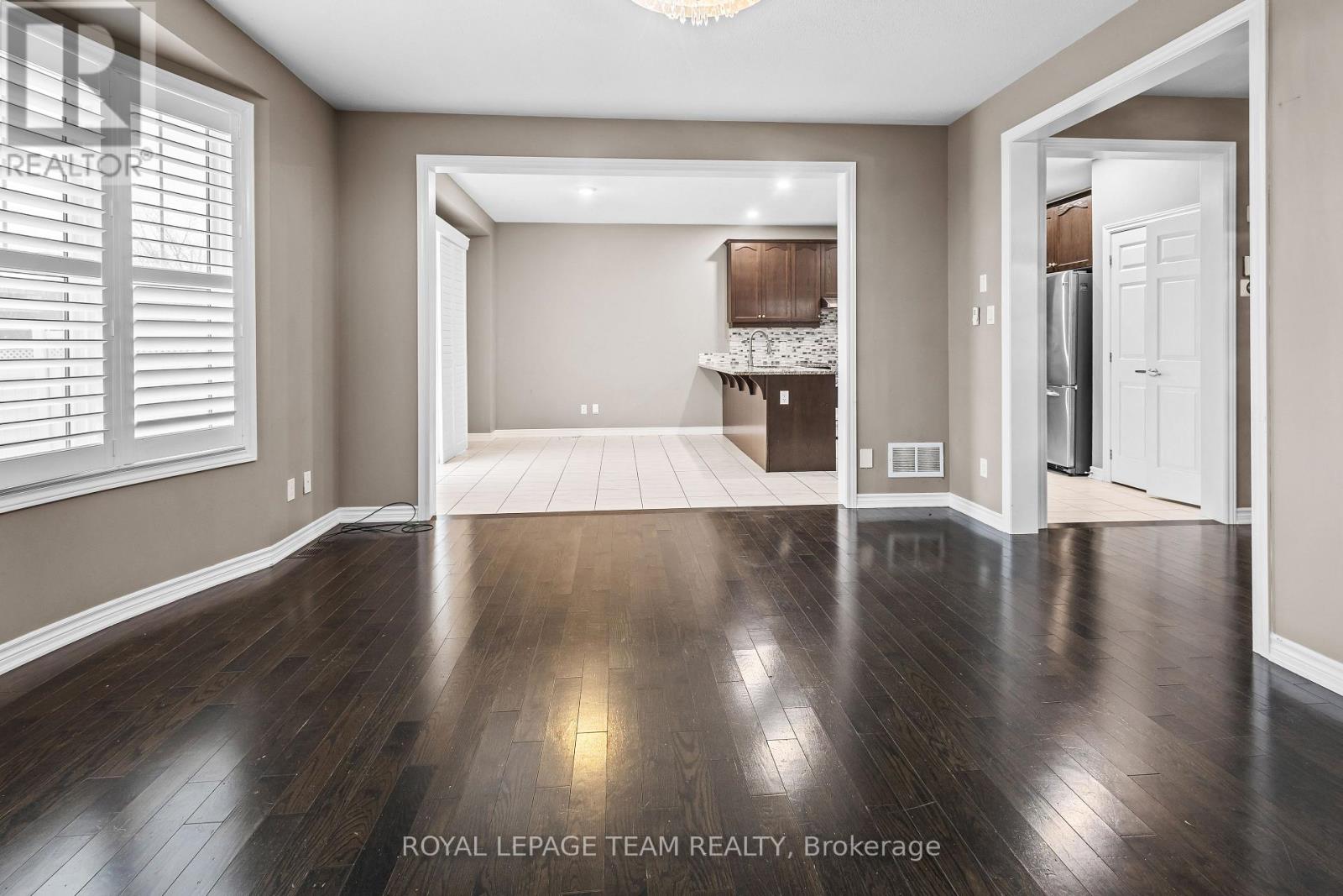 103 Coriolis Court, Ottawa, Ontario  K2S 0P3 - Photo 14 - X12609426