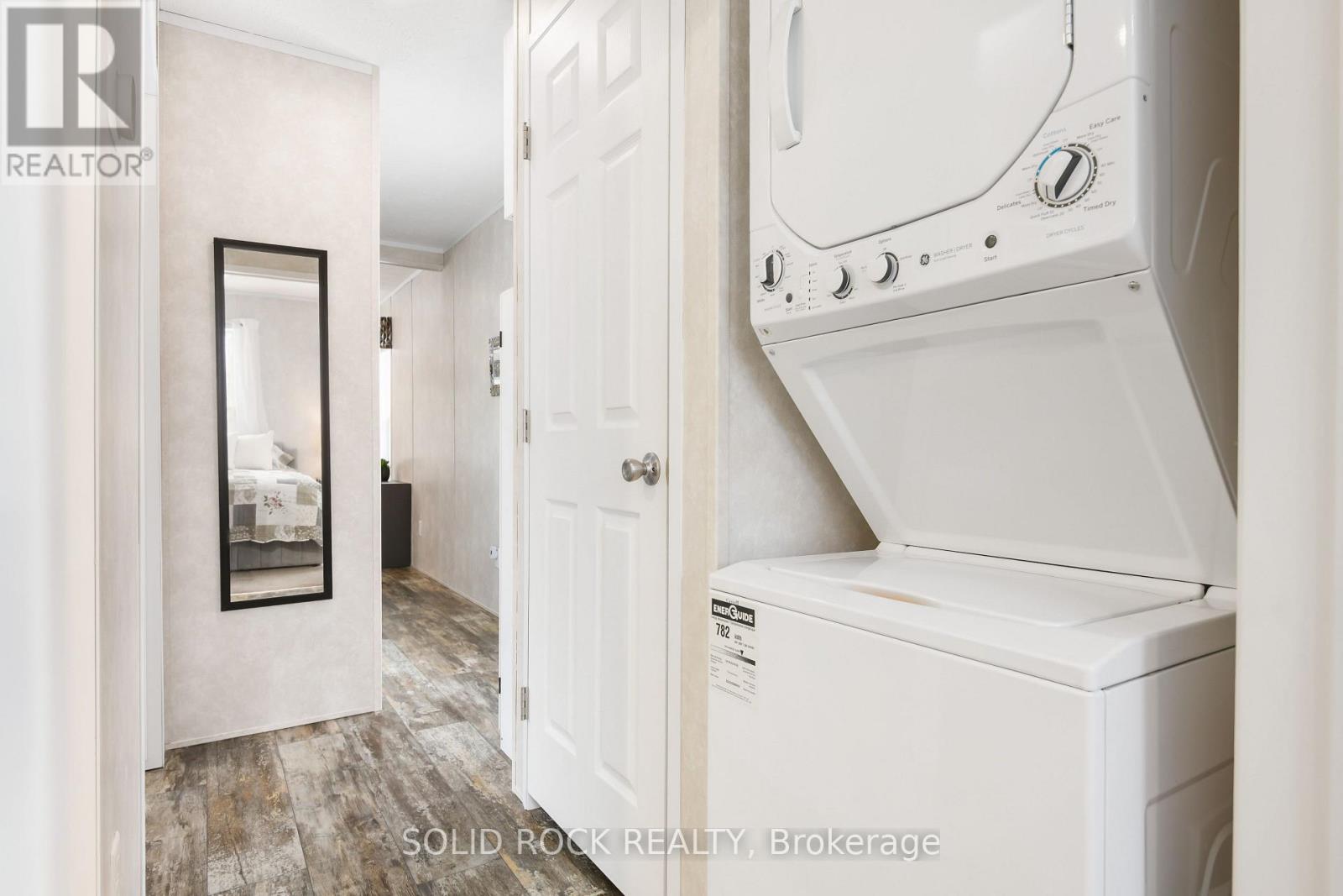 114 Harold Valley Drive, Ottawa, Ontario  K0A 2H0 - Photo 12 - X12609464