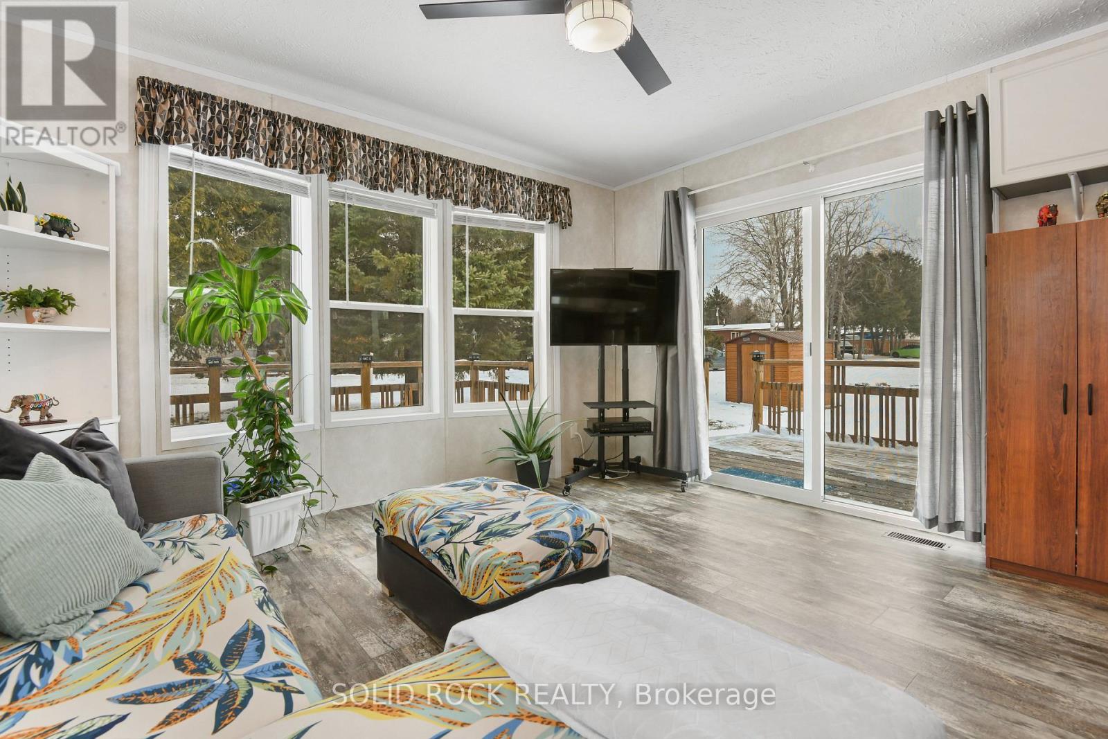 114 Harold Valley Drive, Ottawa, Ontario  K0A 2H0 - Photo 8 - X12609464