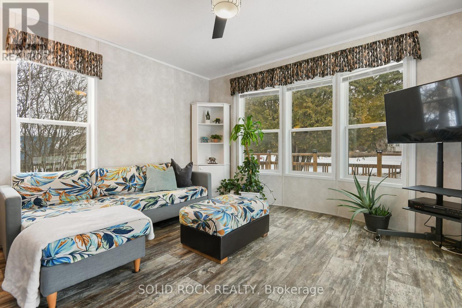 114 Harold Valley Drive, Ottawa, Ontario  K0A 2H0 - Photo 9 - X12609464