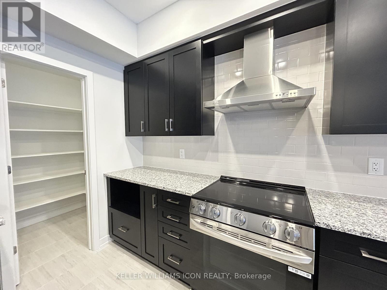 383 Mango Street, Ottawa, Ontario  K1X 0K2 - Photo 11 - X12609546