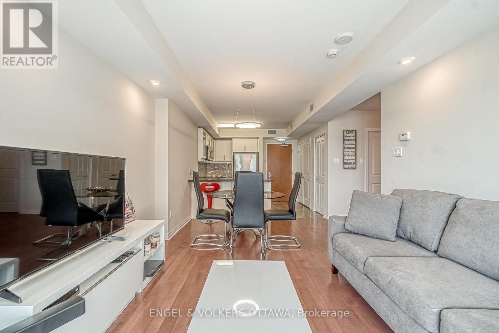 804 - 195 Besserer Street, Ottawa, Ontario  K1N 0B6 - Photo 11 - X12609560