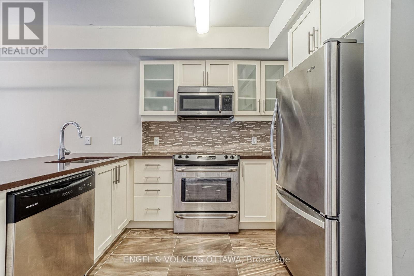 804 - 195 Besserer Street, Ottawa, Ontario  K1N 0B6 - Photo 7 - X12609560