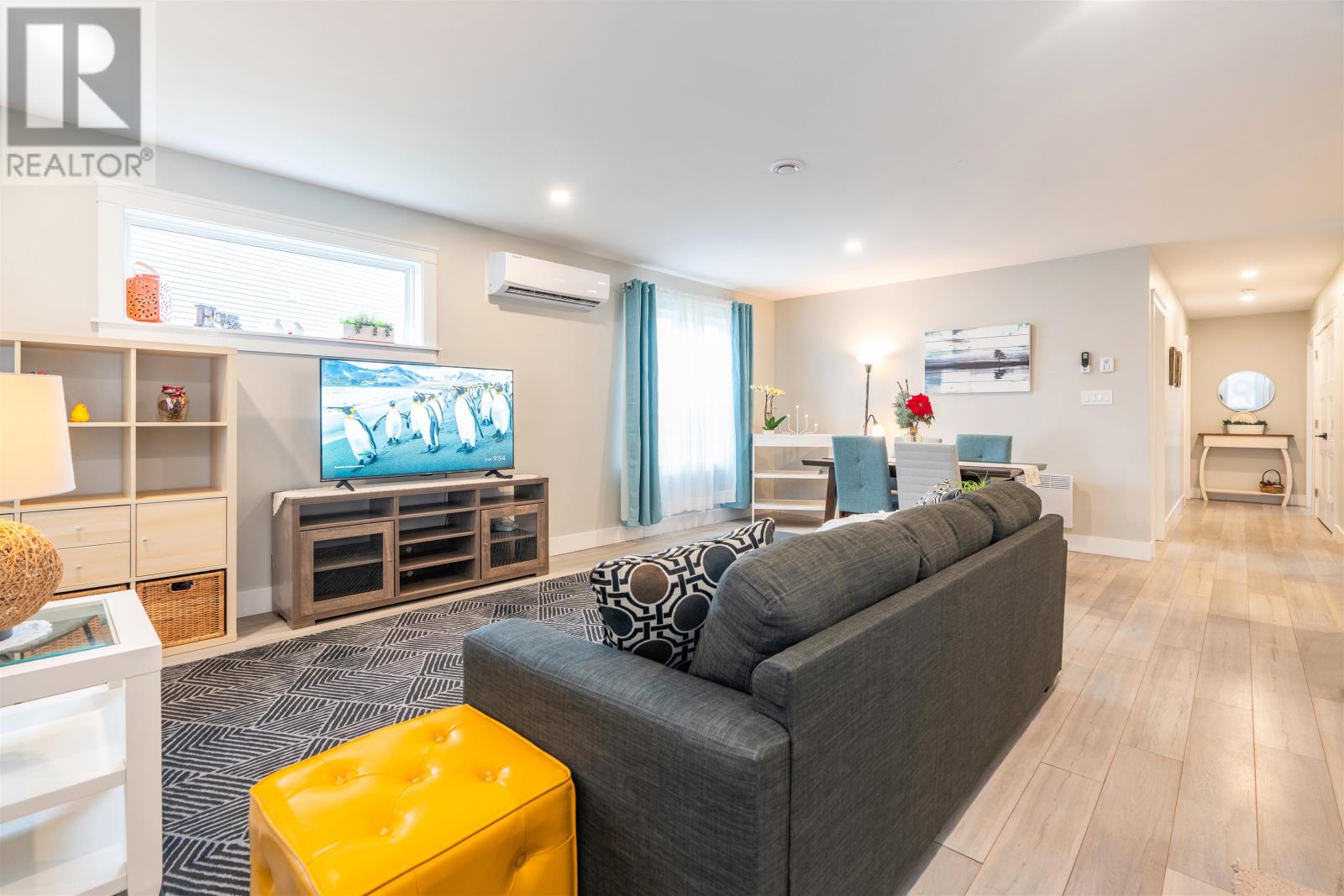 35 Aidan Street, Charlottetown, Prince Edward Island C1E 3P9 - Photo 3 - 202529159