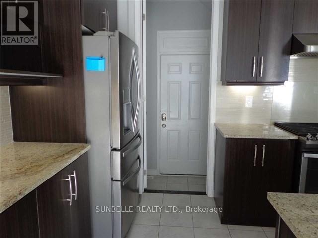 Upper Levels - 12 Polstar Road, Brampton, Ontario  L7A 4H1 - Photo 4 - W12597996