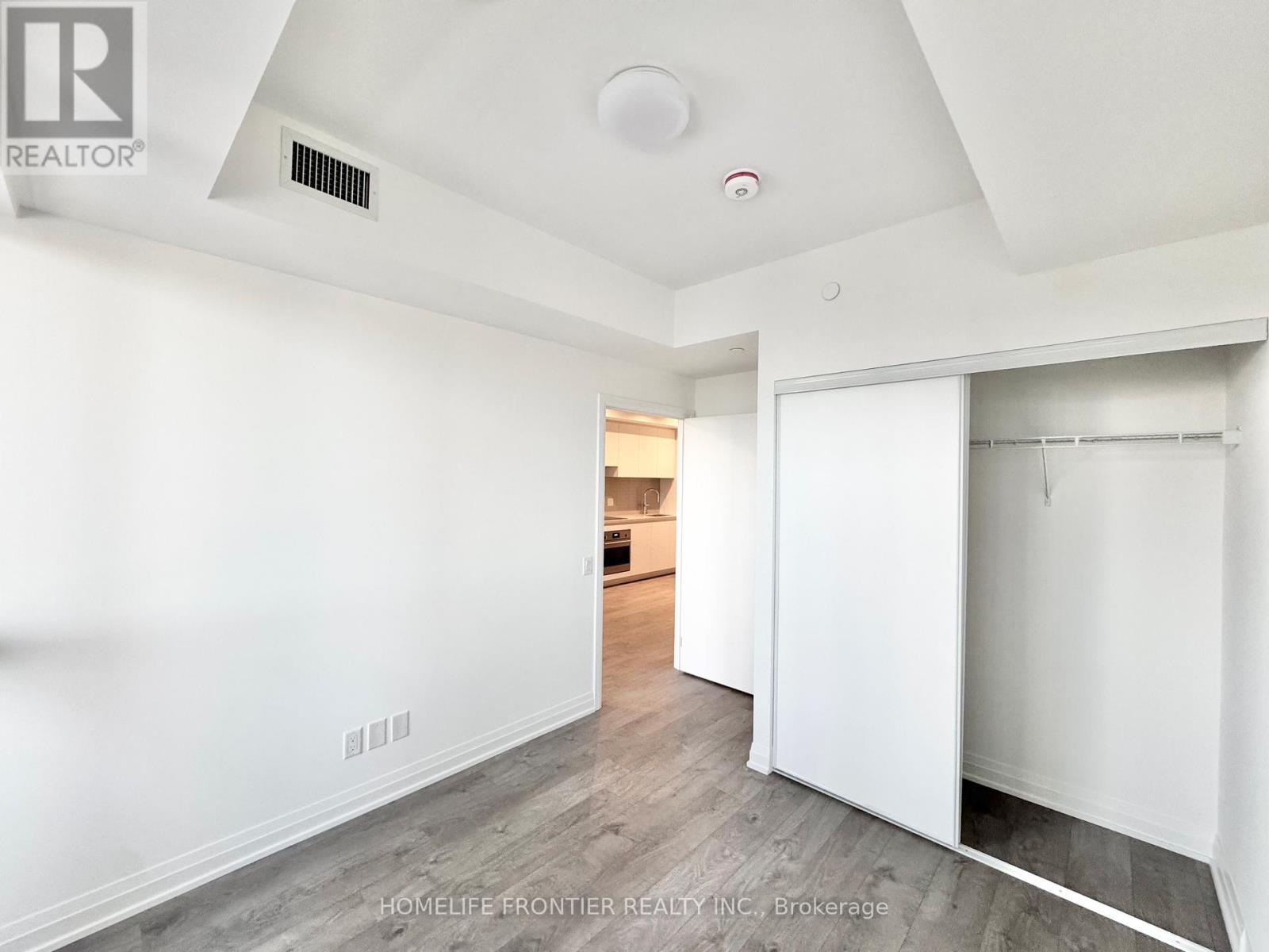 2011 - 4015 The Exchange Street, Mississauga, Ontario  L5B 0N9 - Photo 13 - W12609344