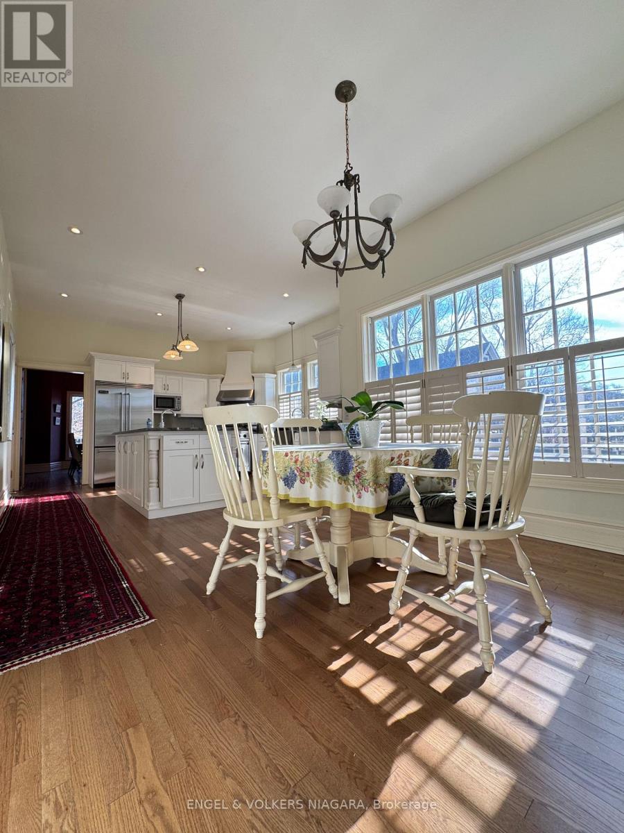 14650 Niagara Parkway, Niagara-On-The-Lake, Ontario  L0S 1J0 - Photo 11 - X12609446