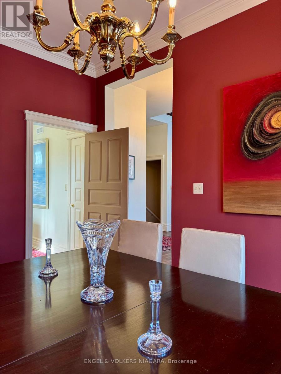 14650 Niagara Parkway, Niagara-On-The-Lake, Ontario  L0S 1J0 - Photo 13 - X12609446