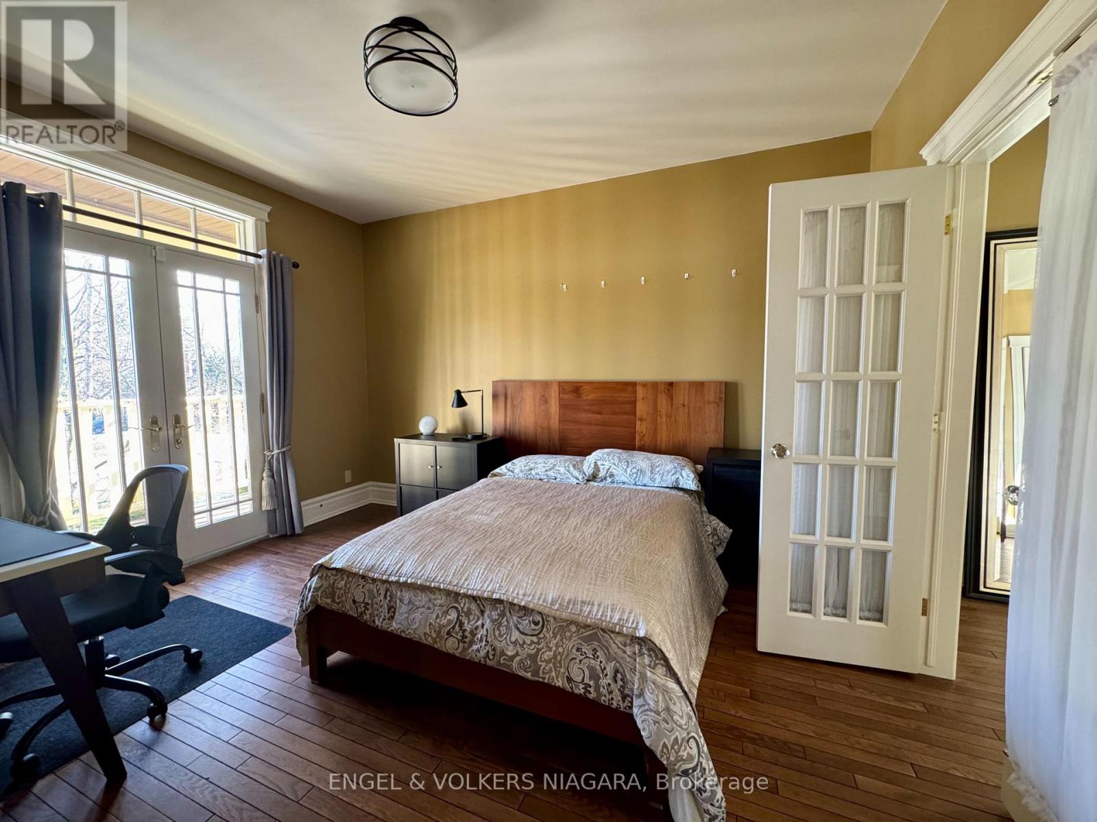 14650 Niagara Parkway, Niagara-On-The-Lake, Ontario  L0S 1J0 - Photo 23 - X12609446