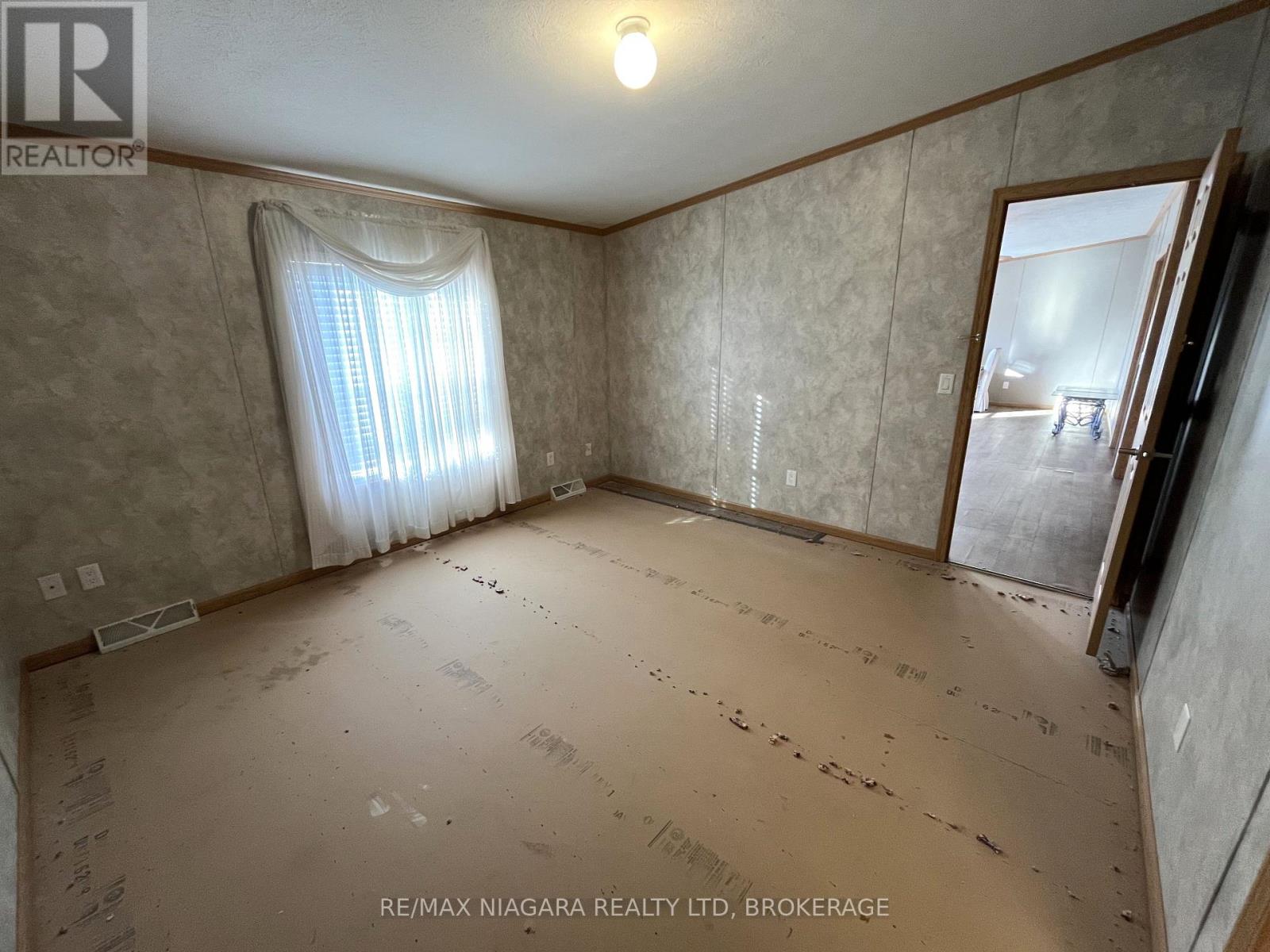 260 - 3033 Townline Road, Fort Erie, Ontario  L0S 1S1 - Photo 16 - X12609598