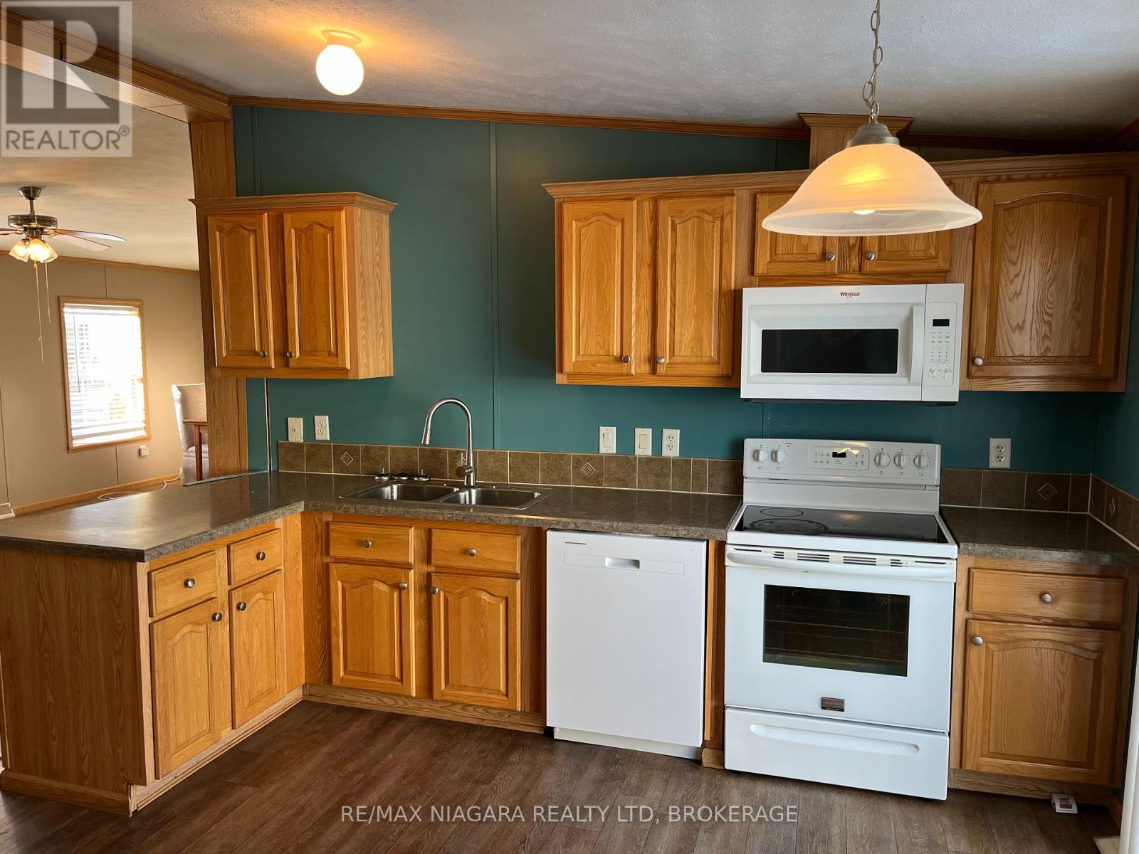 260 - 3033 Townline Road, Fort Erie, Ontario  L0S 1S1 - Photo 6 - X12609598