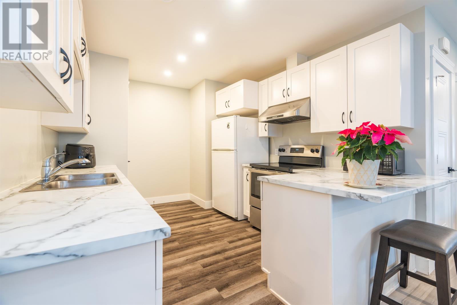 35 Aidan Street, Charlottetown, Prince Edward Island C1E 3P9 - Photo 11 - 202529159