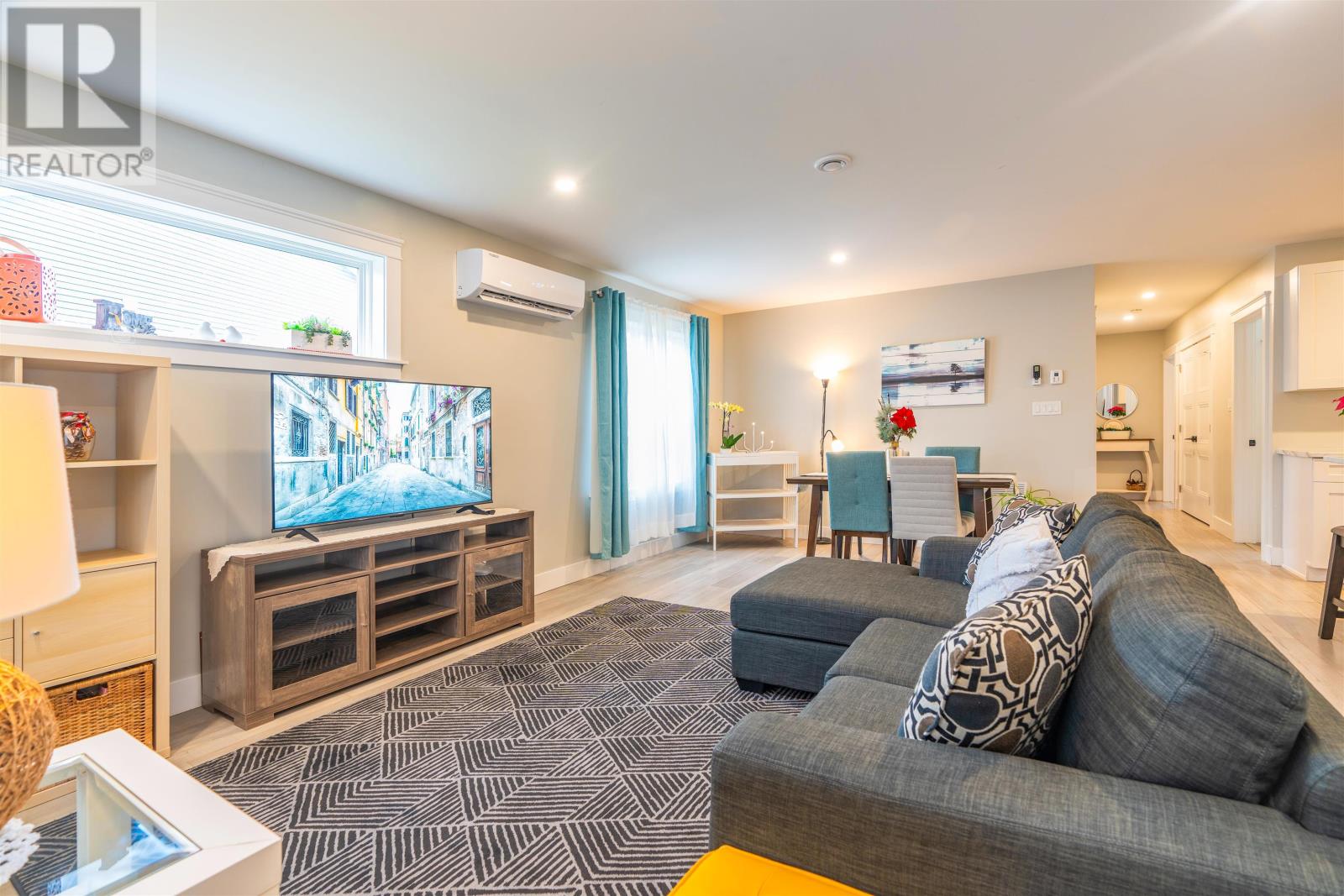 35 Aidan Street, Charlottetown, Prince Edward Island C1E 3P9 - Photo 4 - 202529159