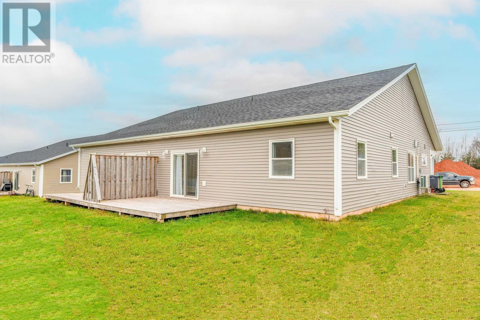 35 Aidan Street, Charlottetown, Prince Edward Island C1E 3P9 - Photo 36 - 202529159