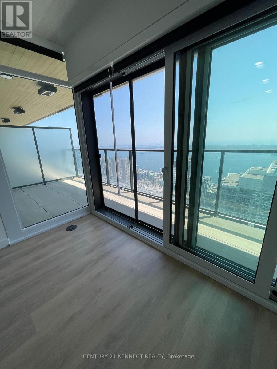 5109 - 1 Concord Cityplace Way, Toronto, Ontario  M5V 0X3 - Photo 4 - C12609372