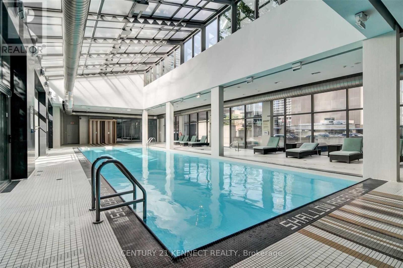 4303 - 38 Grenville Street, Toronto, Ontario  M4Y 1A5 - Photo 25 - C12609396