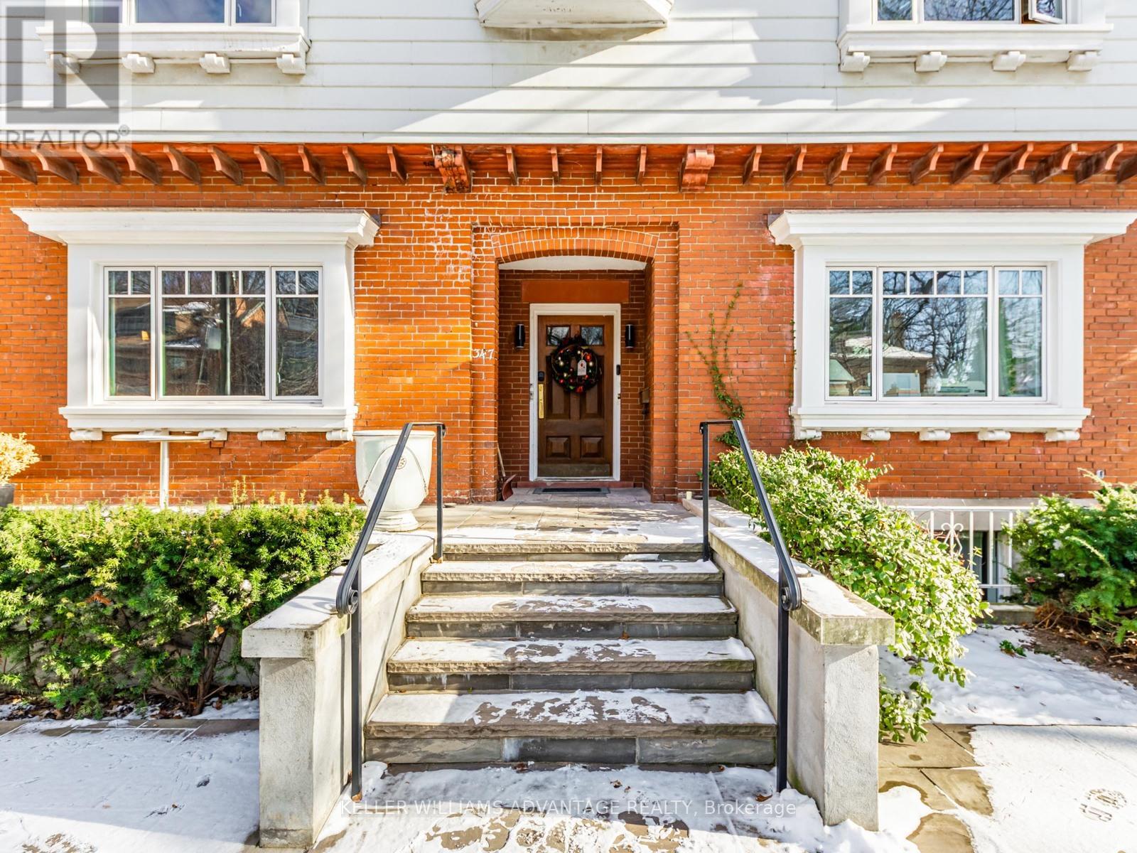 2ND FLOOR UNIT 3 - 347 WALMER ROAD, Toronto, Ontario