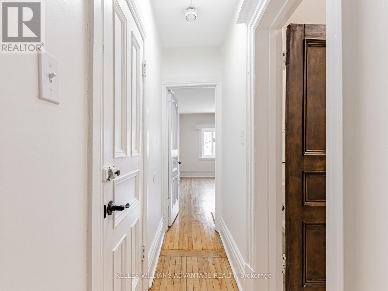 2nd Floor Unit 3 - 347 Walmer Road, Toronto, Ontario  M5R 2Y3 - Photo 15 - C12609512