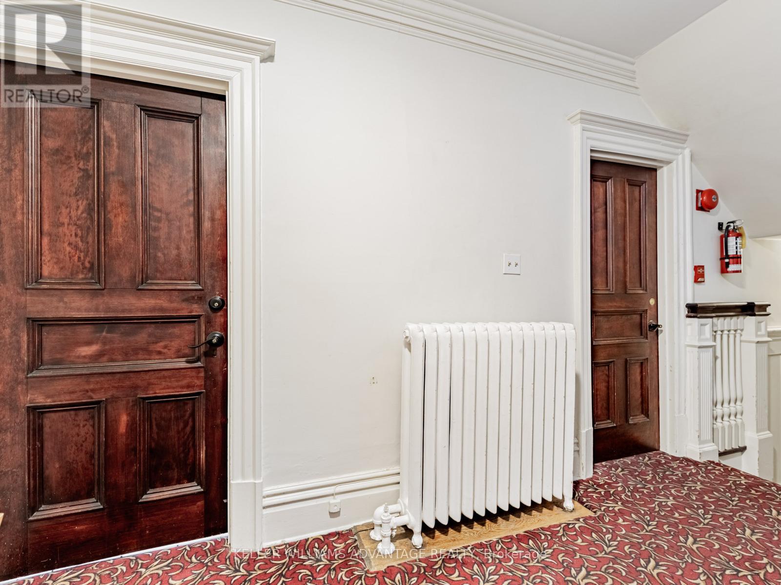 2nd Floor Unit 3 - 347 Walmer Road, Toronto, Ontario  M5R 2Y3 - Photo 22 - C12609512