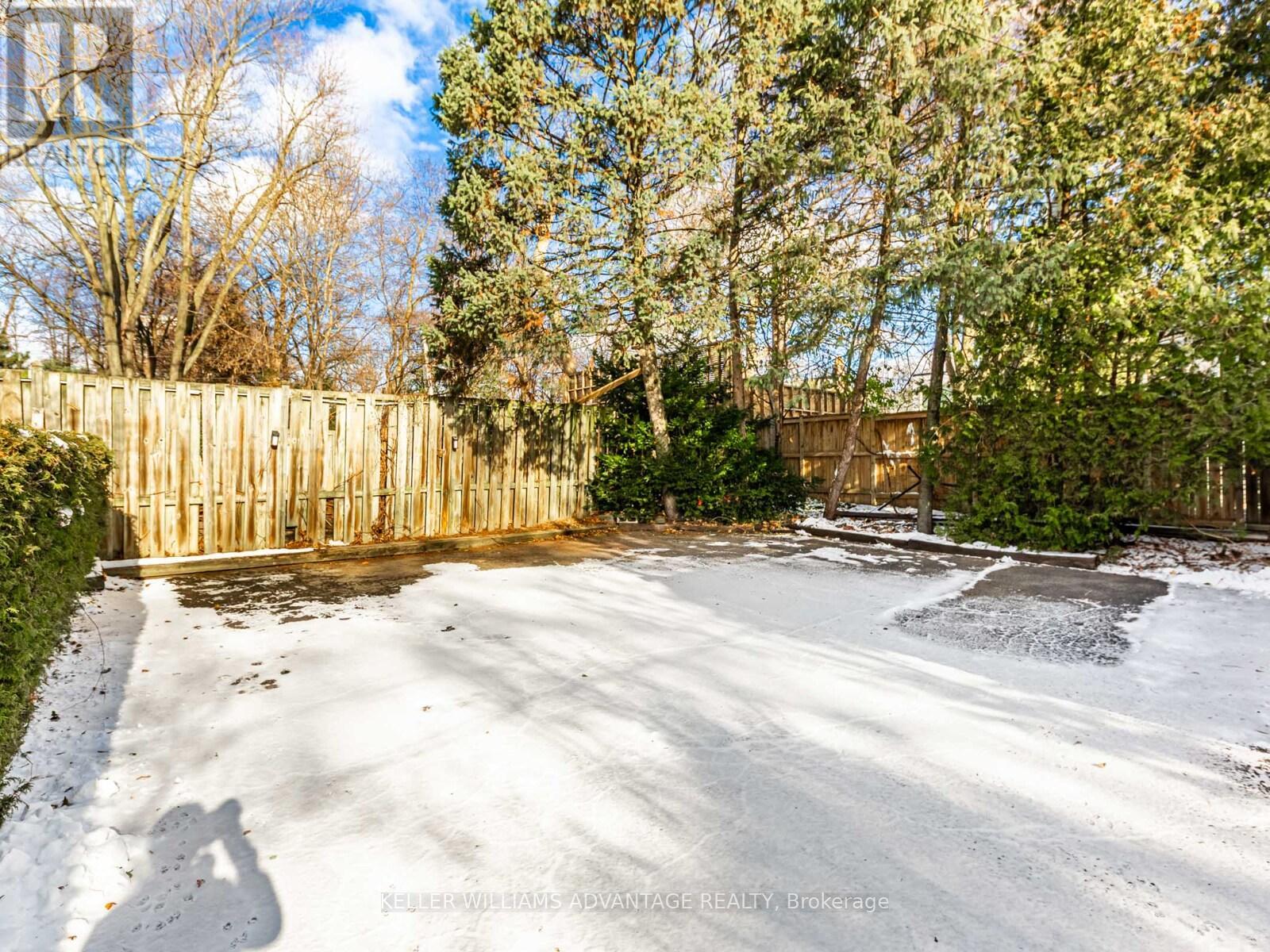 2nd Floor Unit 3 - 347 Walmer Road, Toronto, Ontario  M5R 2Y3 - Photo 25 - C12609512