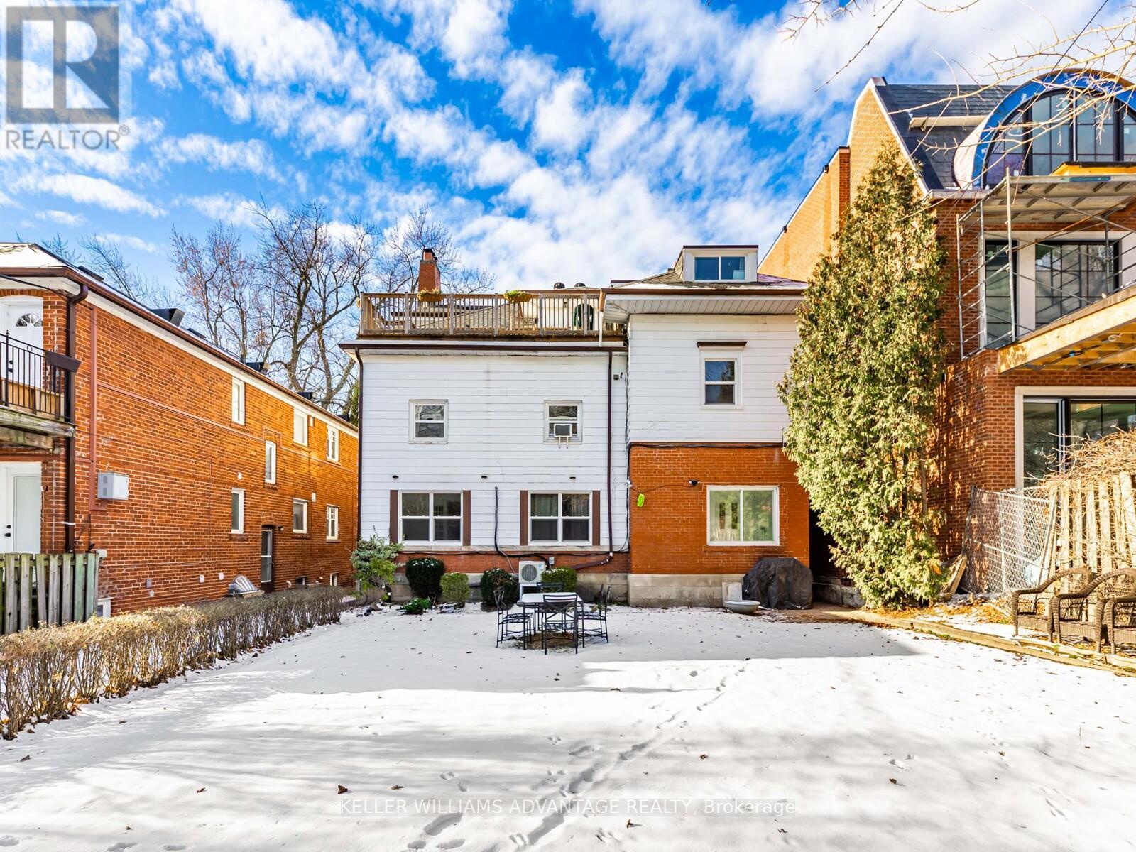 2nd Floor Unit 3 - 347 Walmer Road, Toronto, Ontario  M5R 2Y3 - Photo 26 - C12609512