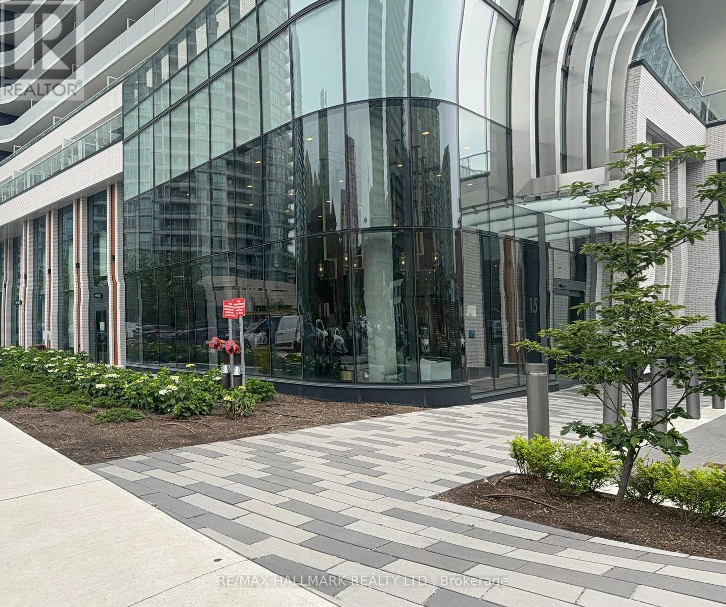 407 - 15 HOLMES AVENUE, Toronto, Ontario