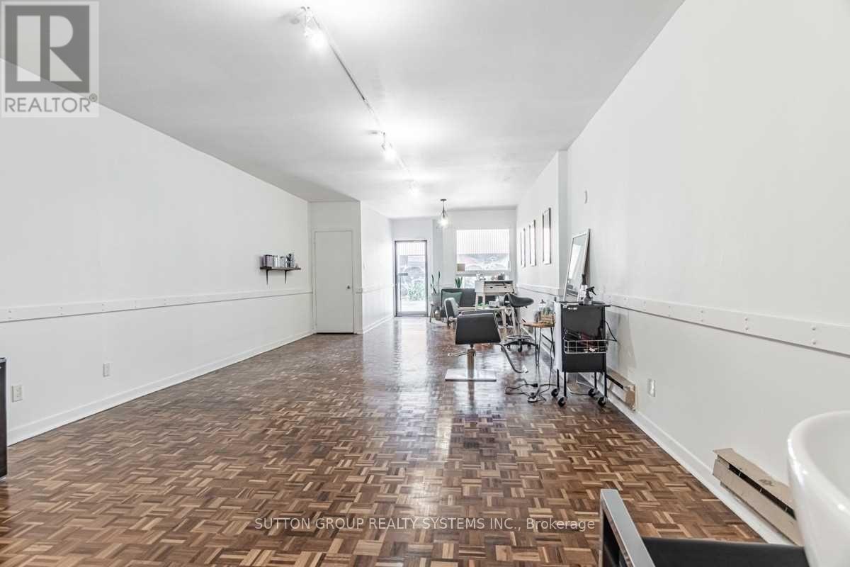 Main - 256 Lansdowne Avenue, Toronto (Dufferin Grove), Ontario  M6H 3X9 - Photo 23 - C12609556