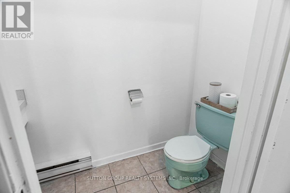 Main - 256 Lansdowne Avenue, Toronto (Dufferin Grove), Ontario  M6H 3X9 - Photo 25 - C12609556