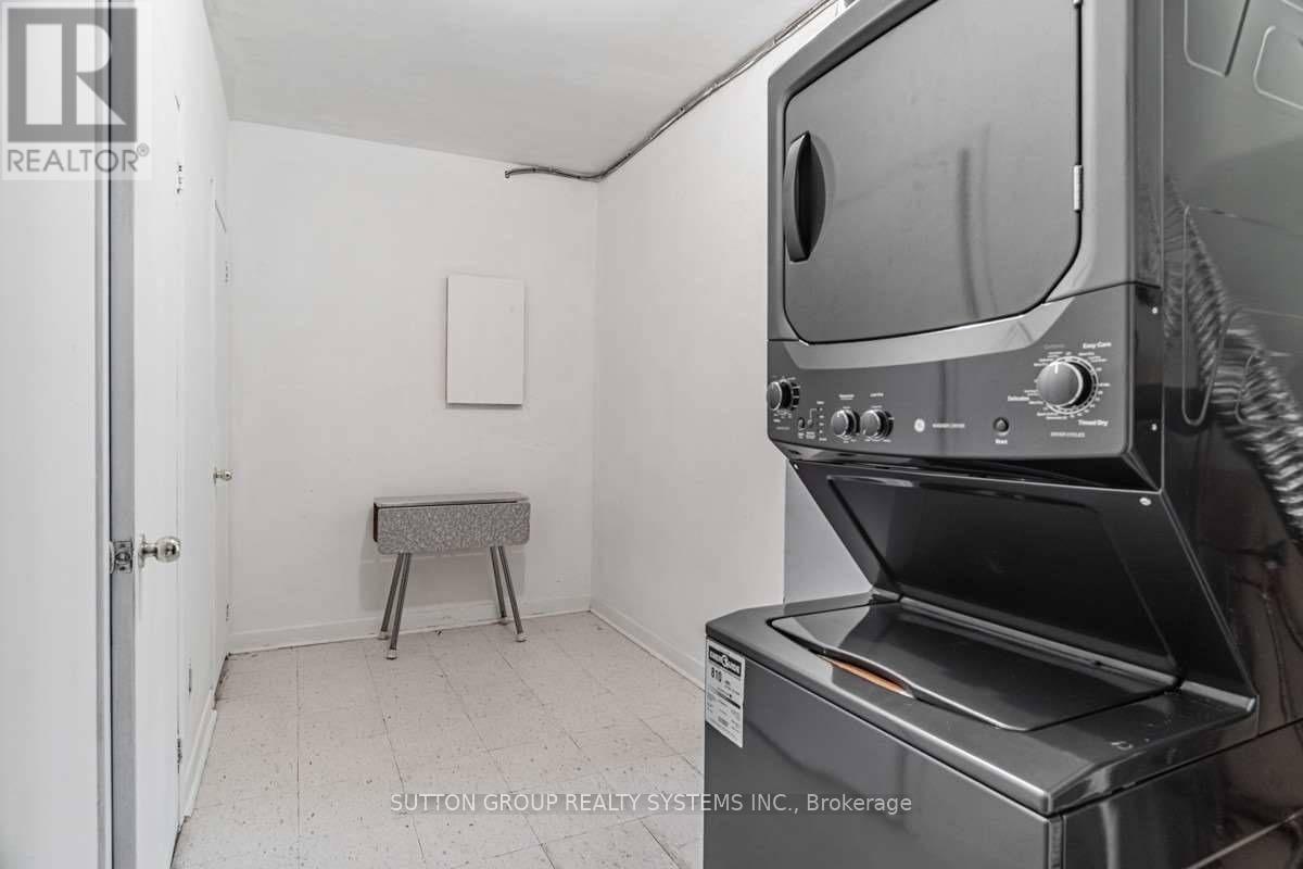 Main - 256 Lansdowne Avenue, Toronto (Dufferin Grove), Ontario  M6H 3X9 - Photo 27 - C12609556