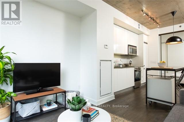 607 - 8 Dovercourt Road, Toronto, Ontario  M6J 0B6 - Photo 5 - C12609596