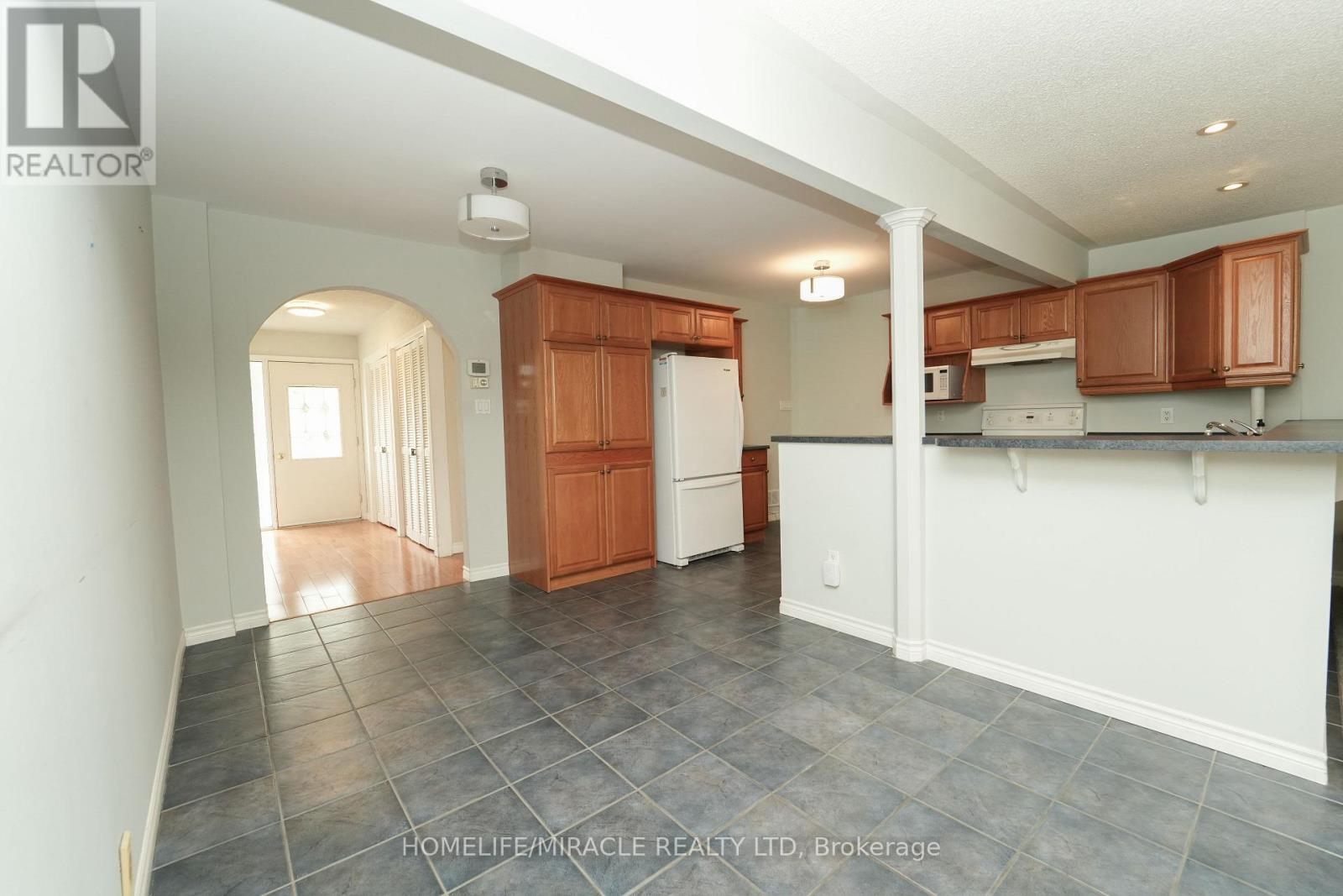 776 Grierson Street, Oshawa, Ontario  L1G 5J7 - Photo 13 - E12609574