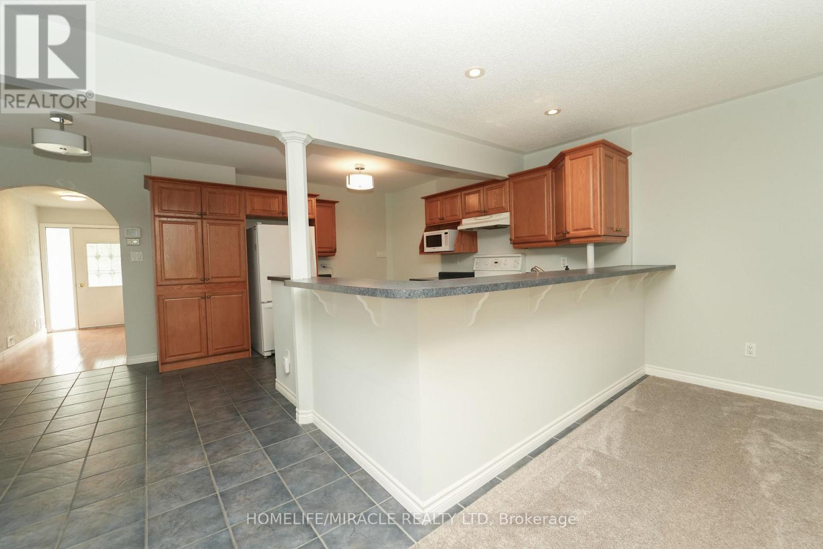 776 Grierson Street, Oshawa, Ontario  L1G 5J7 - Photo 8 - E12609574