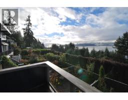 410 CROSSCREEK ROAD, Lions Bay, British Columbia