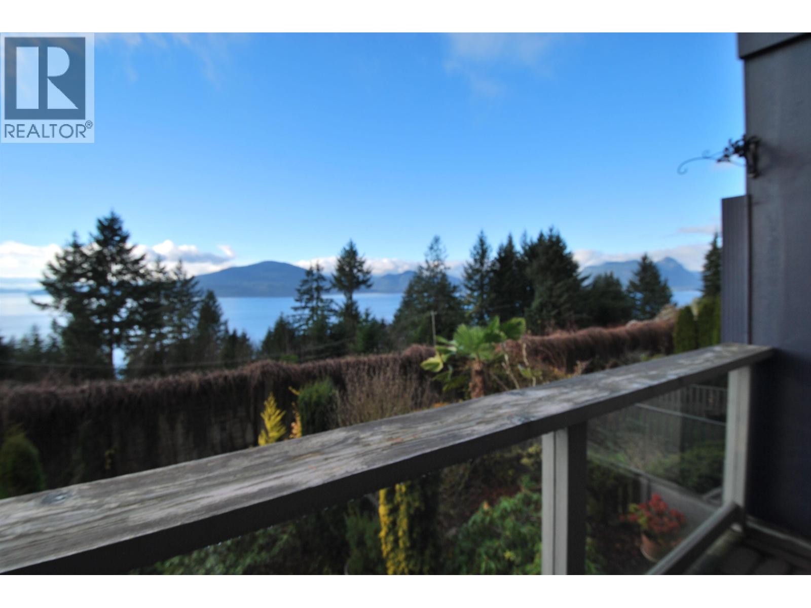 410 Crosscreek Road, Lions Bay, British Columbia V0N 2E0 - Photo 19 - R3072506