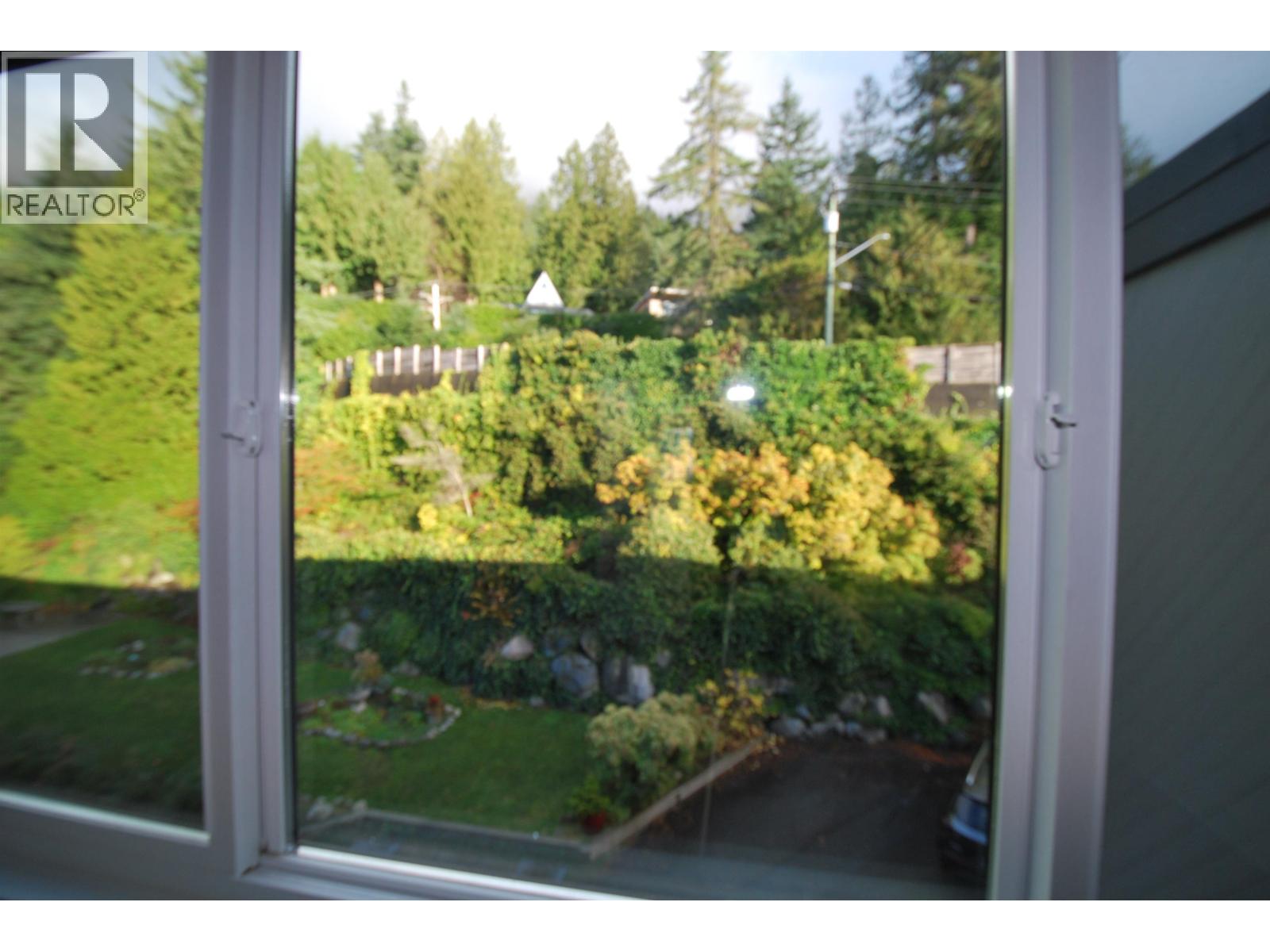 410 Crosscreek Road, Lions Bay, British Columbia V0N 2E0 - Photo 30 - R3072506