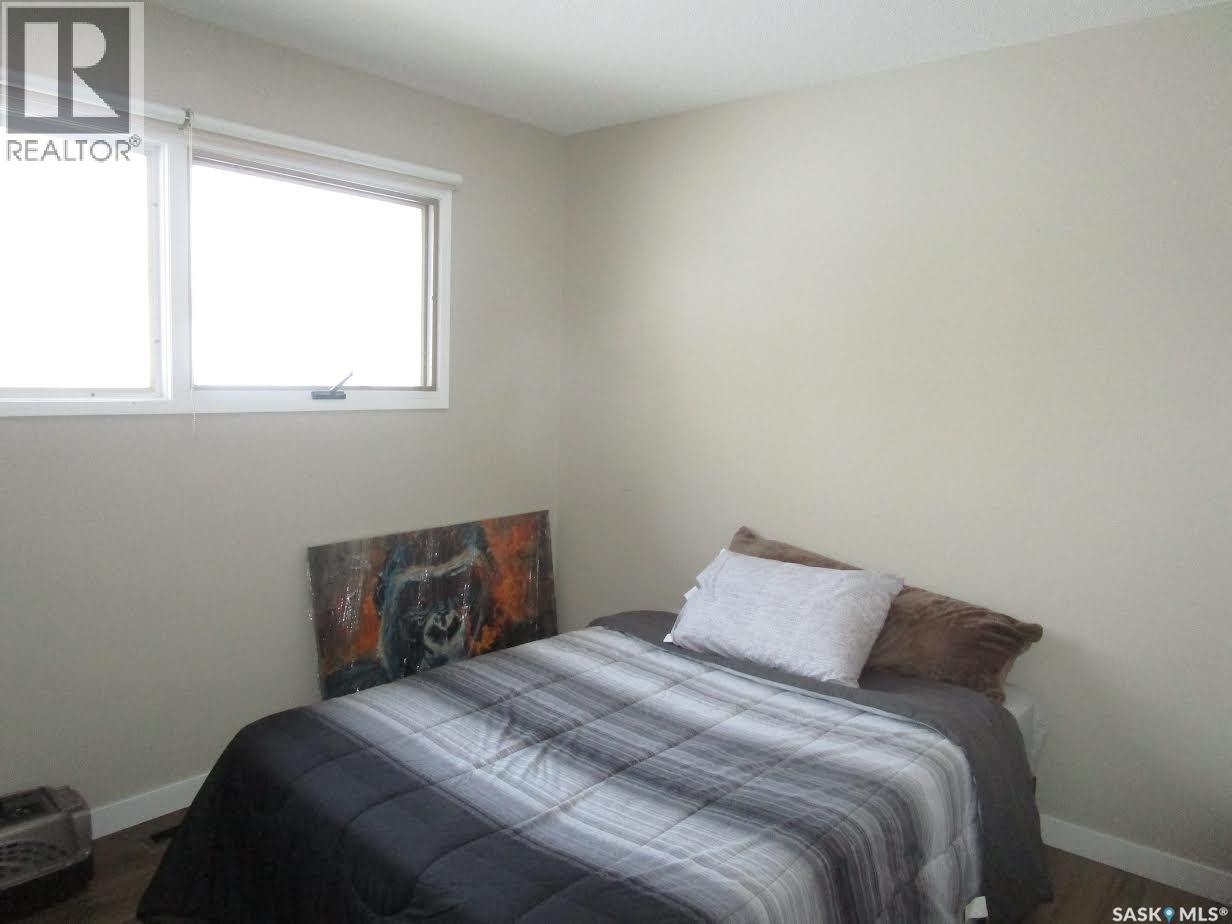 249 6th Avenue E, Gravelbourg, Saskatchewan  S0H 1X0 - Photo 11 - SK025287