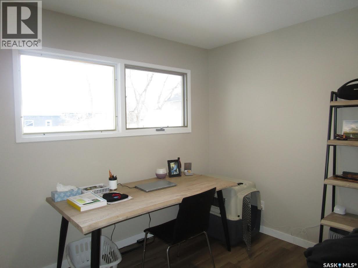 249 6th Avenue E, Gravelbourg, Saskatchewan  S0H 1X0 - Photo 14 - SK025287