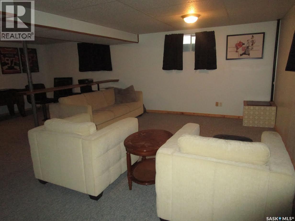 249 6th Avenue E, Gravelbourg, Saskatchewan  S0H 1X0 - Photo 16 - SK025287