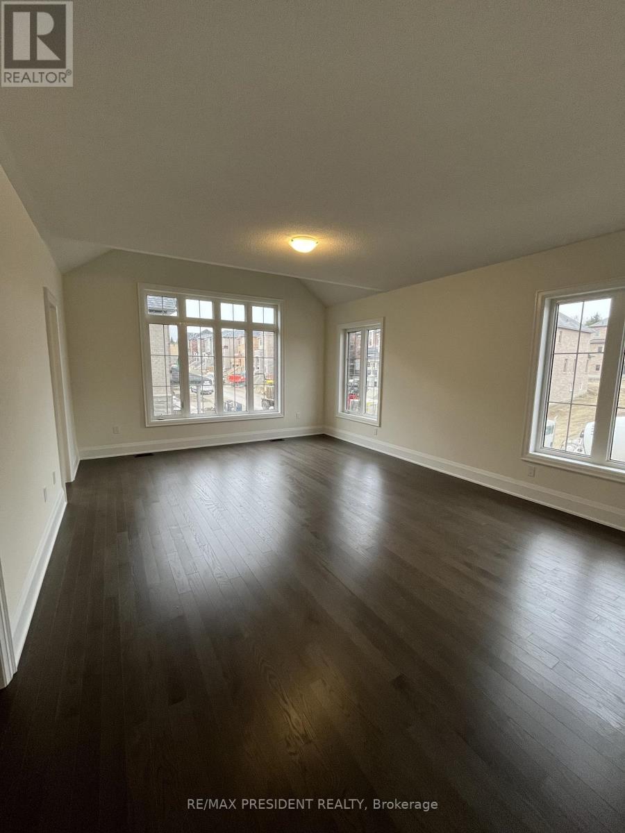 130 Wraggs Road, Bradford West Gwillimbury, Ontario  L3Z 4N2 - Photo 12 - N12609428